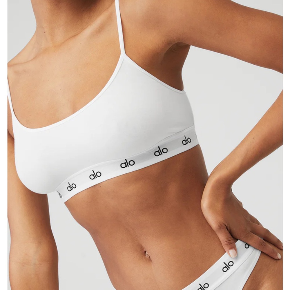 ALO Yoga Icon Cami Bra